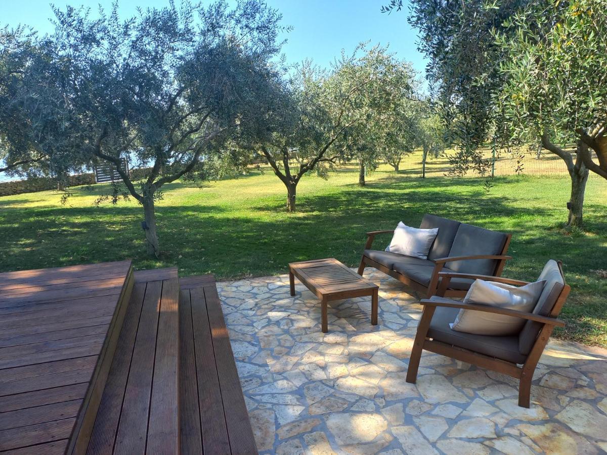 Beach House Ive With Jacuzzi, Pool, Playground And Bbq In An Olive Grove With A Beach, Pomer - Istria Exterior foto