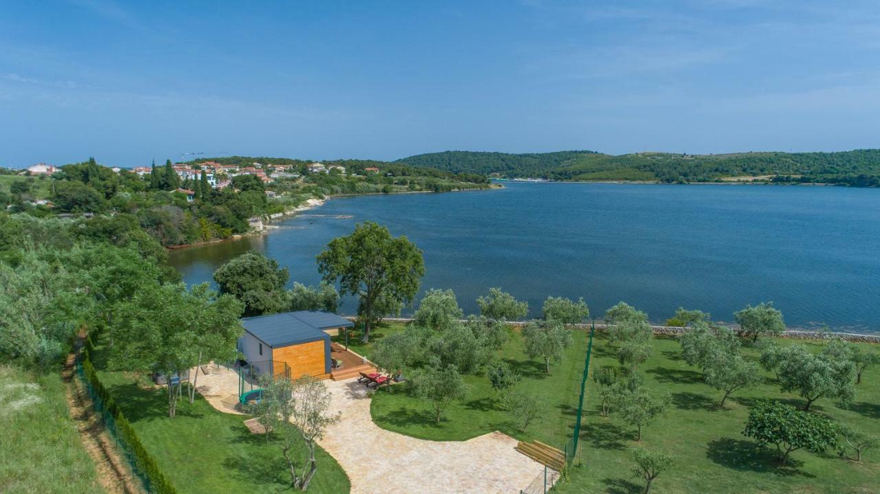 Beach House Ive With Jacuzzi, Pool, Playground And Bbq In An Olive Grove With A Beach, Pomer - Istria Exterior foto